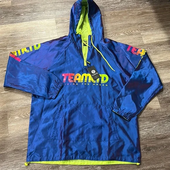 Windbreaker - Picture 1 of 7